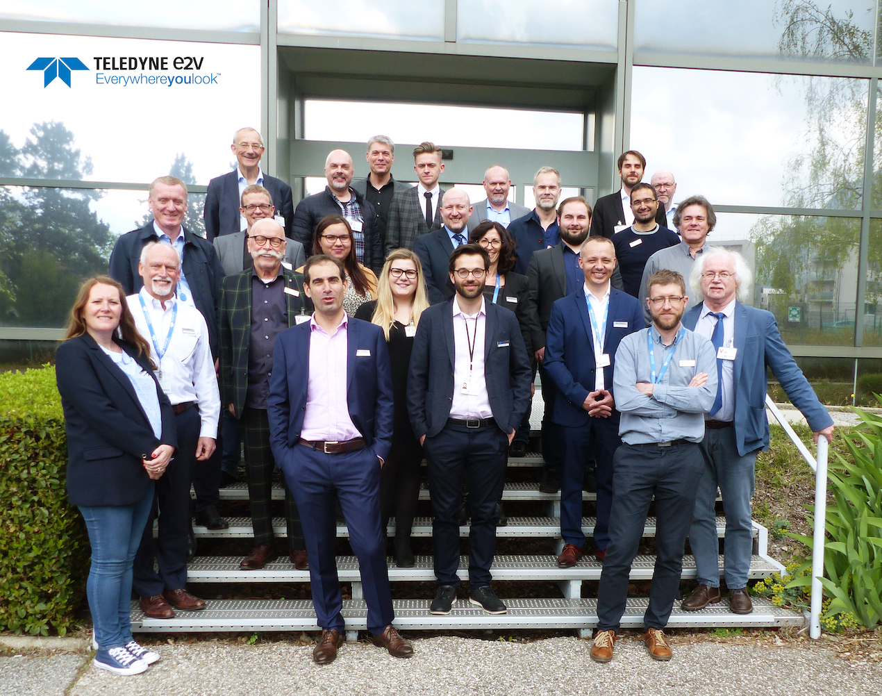 Teledyne e2v Interstellar Press Conference 2019/04 Group Picture